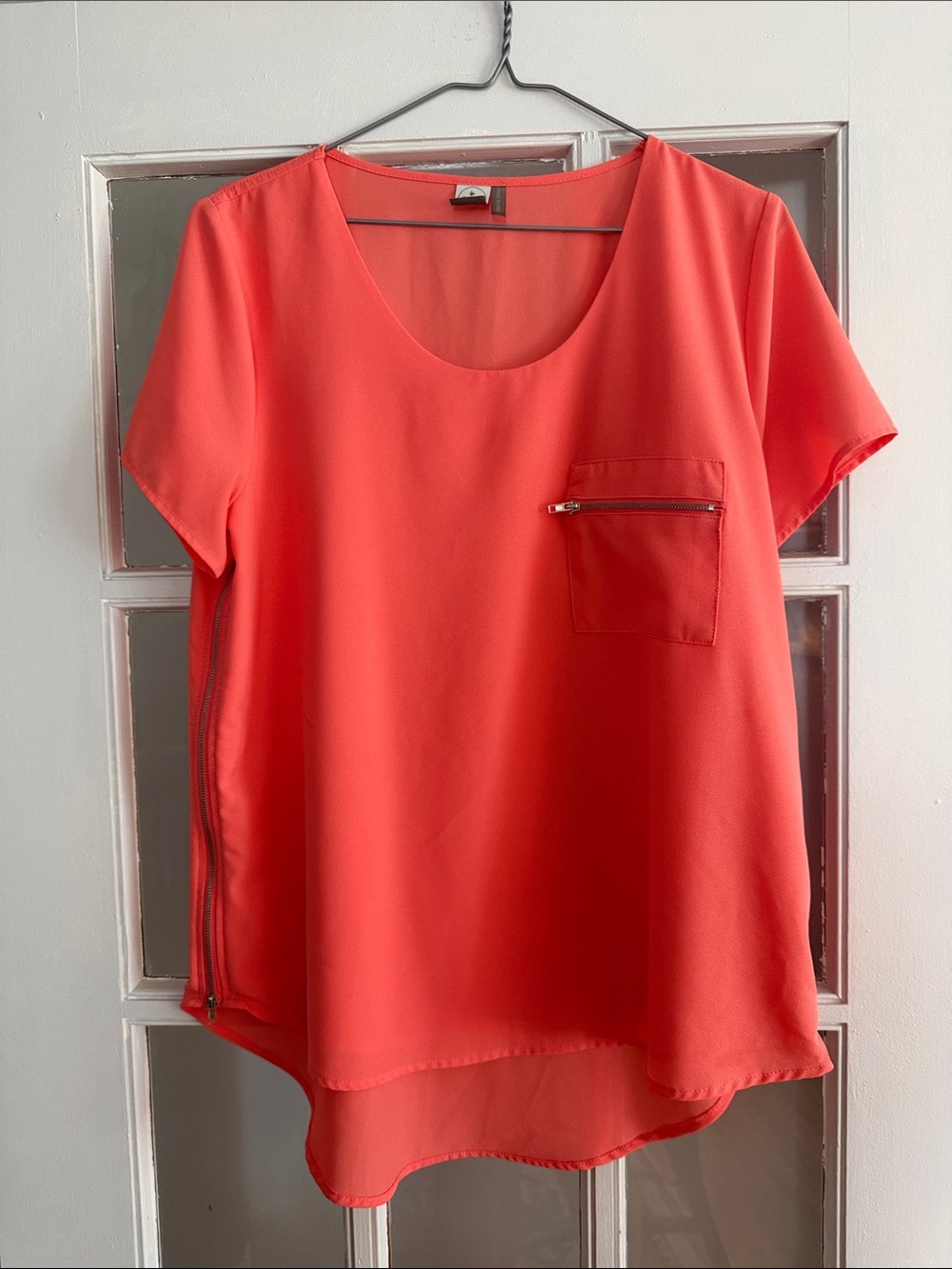 Coral Short-Sleeve Scoop Neck Pocket Blouse